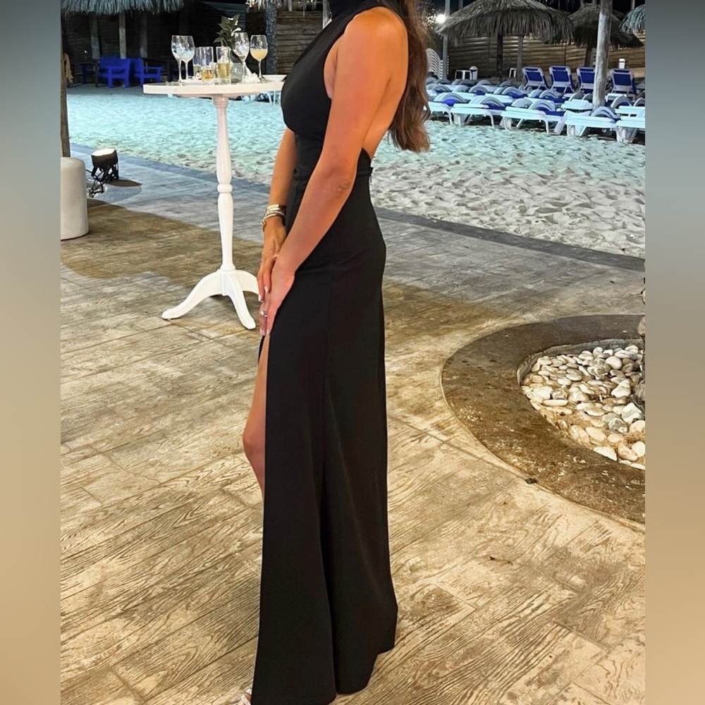 Black dress